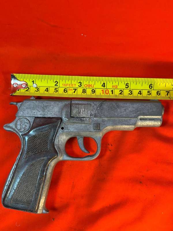 Vintage Clap gun