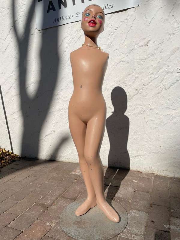 Art Deco Style Shop Mannequin ( 116 cm )
