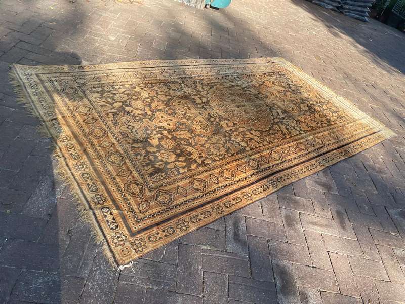 Vintage Wall Hanging Silk Rug ( 260 x 140 cm )