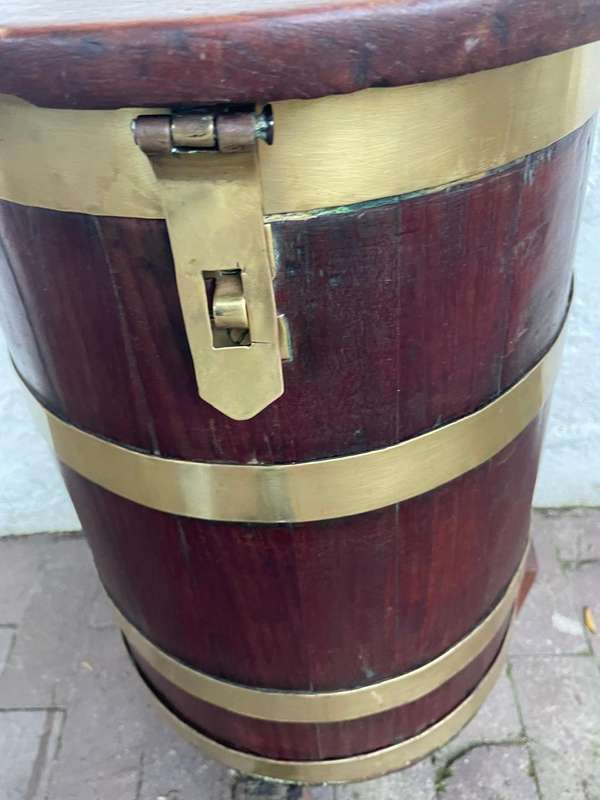 Cape Teak Waterbalie met Koperbeslag ( 85 x 35 x 35 cm )
