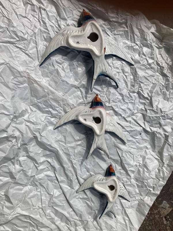 Collection of 3 Flying Beswick Swallows ( 15/18, 12/15,11/10cm)