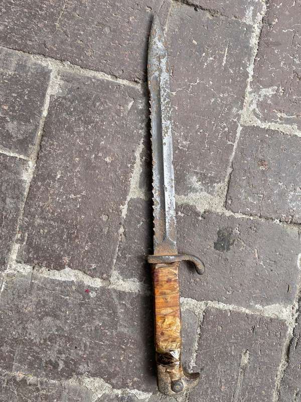 German WW1 Sawback Bayonet