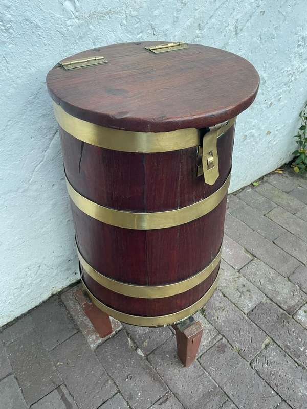 Cape Teak Waterbalie met Koperbeslag ( 85 x 35 x 35 cm )