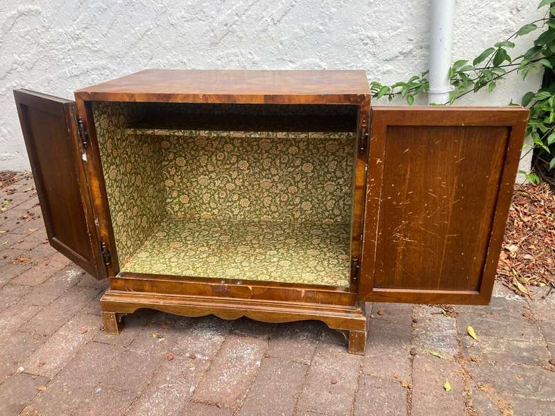 Beautiful Burr Walnut Campaign Style Chest ( 68 x 66 x 40 cm )