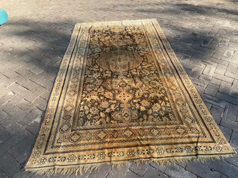 Vintage Wall Hanging Silk Rug ( 260 x 140 cm )