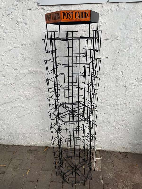 Vintage Postcard Shopstand ( 126 x 27 x 27 cm )