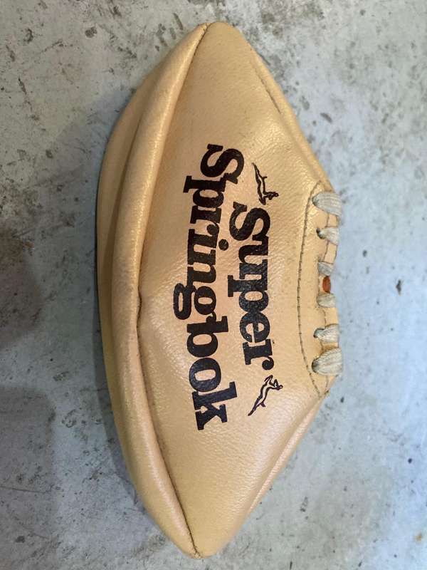Rugby. Super Rugby Mini Leather Ball in mont condition
