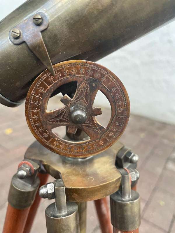 Vintage Telescope ( Kelvin & Hughes) London 1915