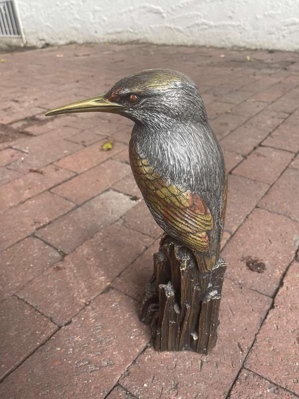 Beautiful Bronze by Giovanni Schoeman: The Kingfisher ( 32 cm )