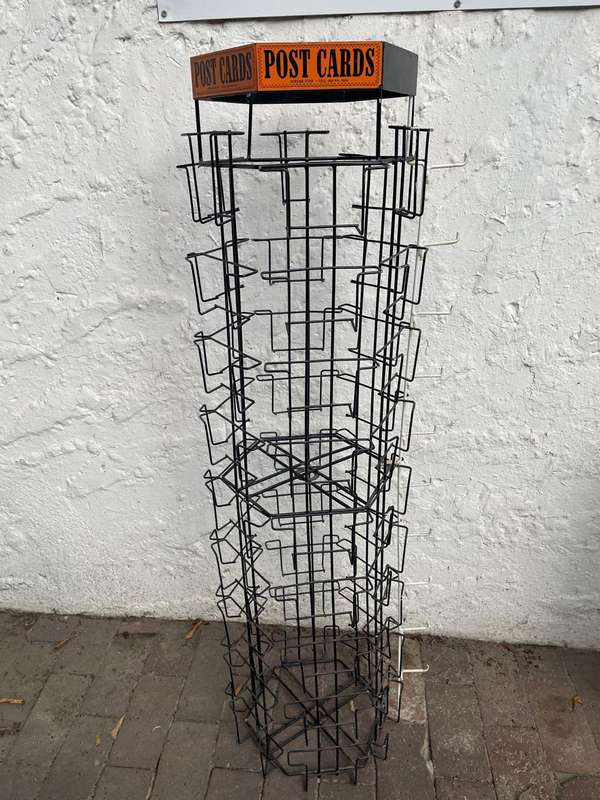 Vintage Postcard Shopstand ( 126 x 27 x 27 cm )