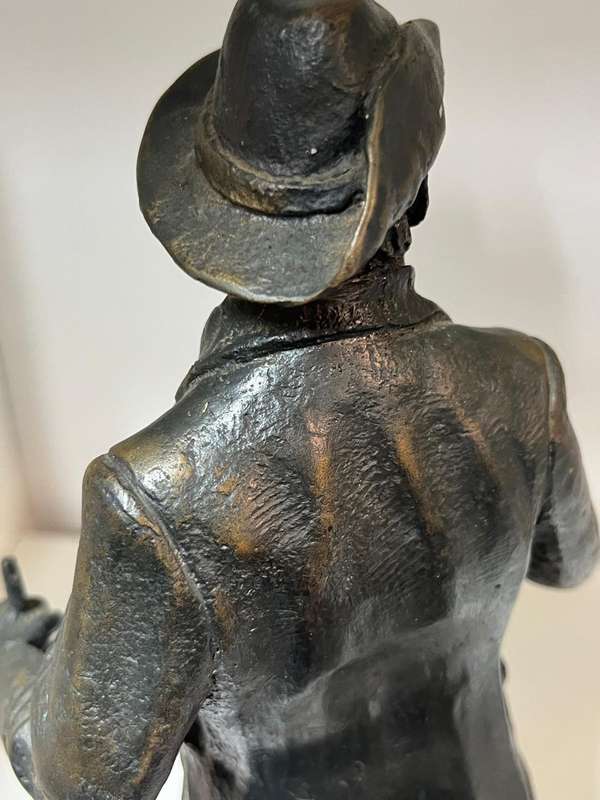 Boer War : Rare Bronze of Boere Verkenner Danie Theron by Phill Minnnaar ( 33 cm )