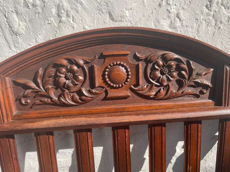 Beautiful Mahogany Bed circa 1900 ( 204 x 119 x 115 cm )