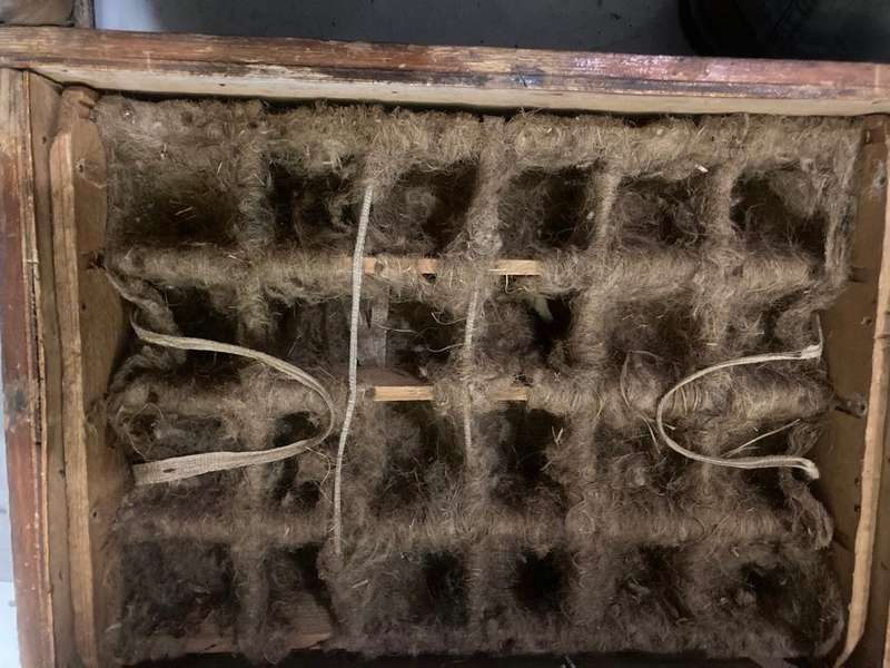 Rare Wooden Eggbox from the 1930's ( 37 x 30 x 20 cm )