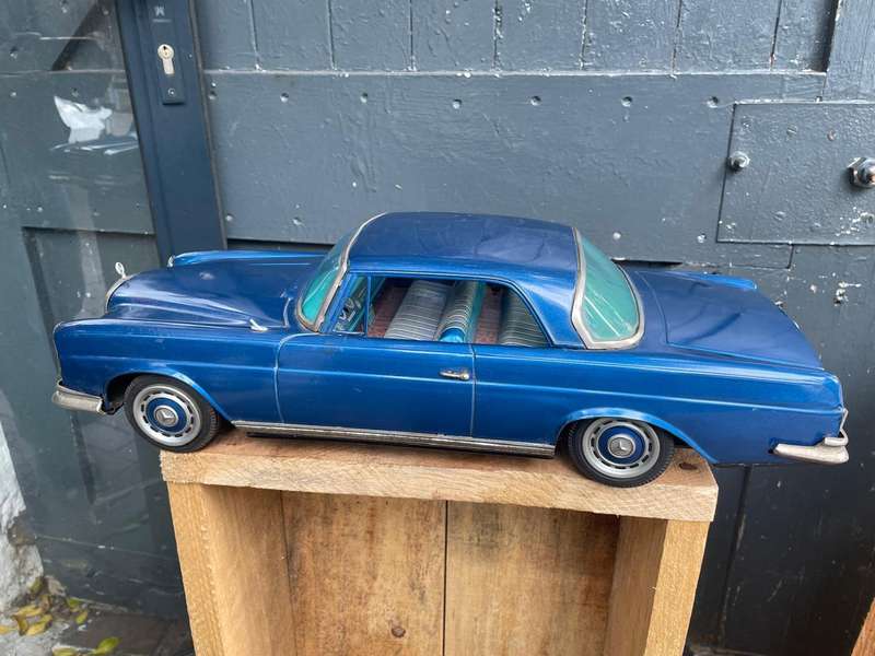 Rare Japanese Tinplate Mercedes Benz ( 50 cm )