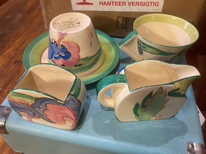 Clarice Cliff Bizarre Teaset Pieces