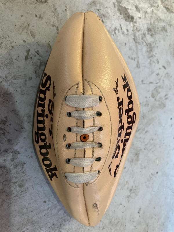 Rugby. Super Rugby Mini Leather Ball in mont condition