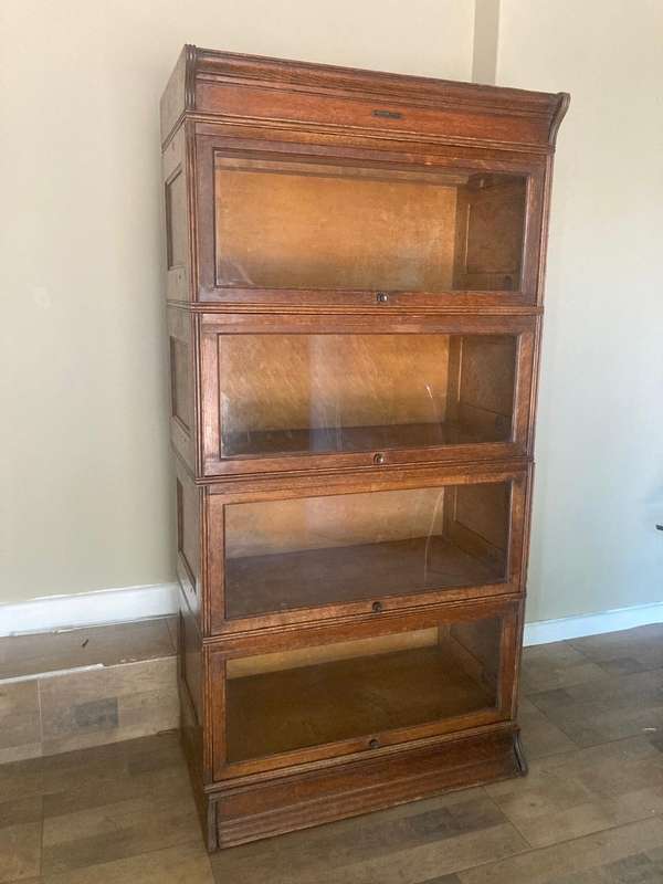 Oak Stack Lawyers Bookcase (170 x 85 x 47 cm ) Yawman & Erbe , Rochester NY