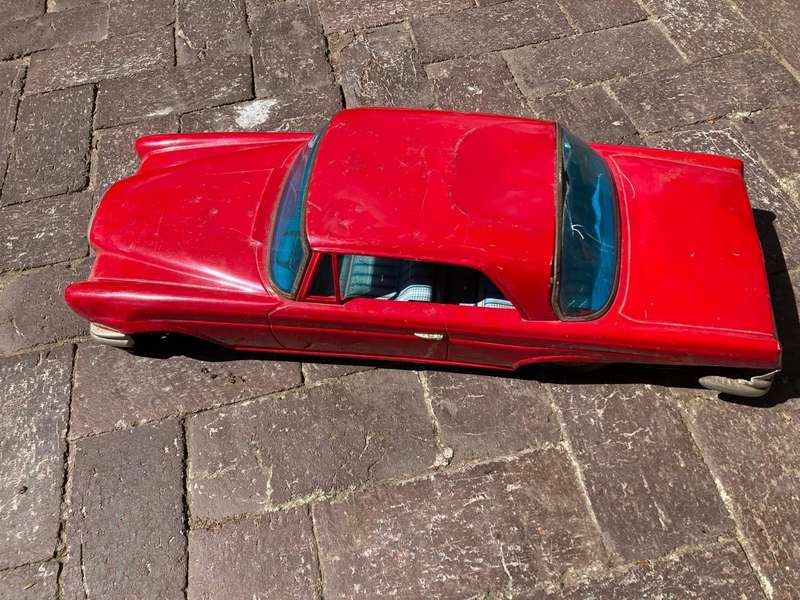Japanese Tinplate mercedes ( 60 cm ) Incomplete