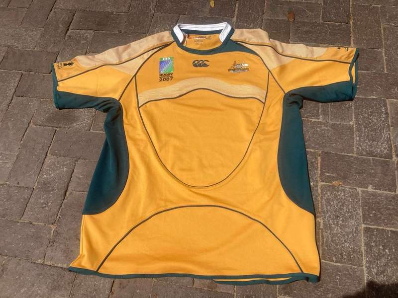 Rugby: Australian Worldcup Players Issue Jersey 2007
