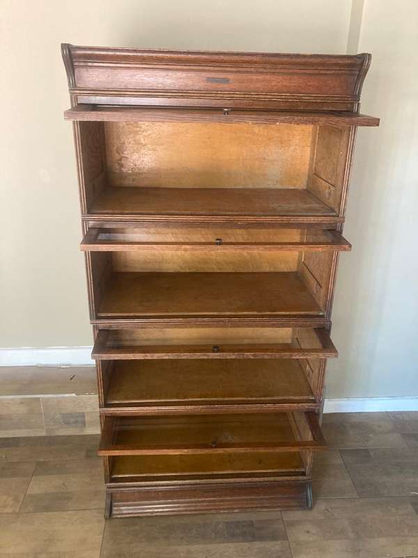 Oak Stack Lawyers Bookcase (170 x 85 x 47 cm ) Yawman & Erbe , Rochester NY