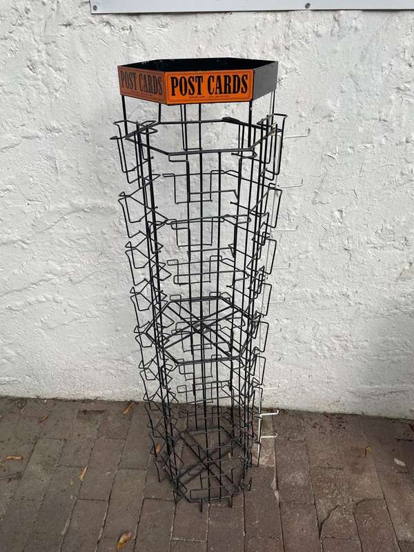 Vintage Postcard Shopstand ( 126 x 27 x 27 cm )