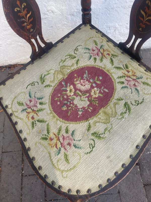 Victorian Mahogany Corner Chair