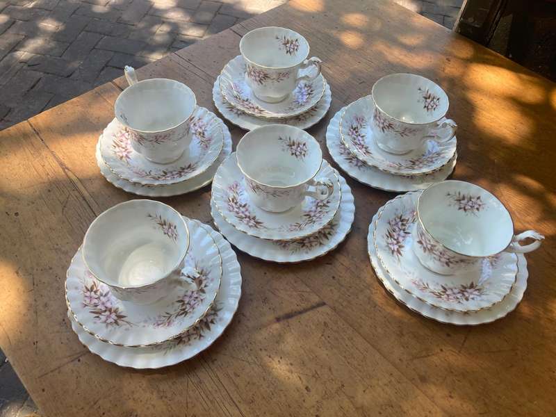 Royal Albert Springsong 6 Trios