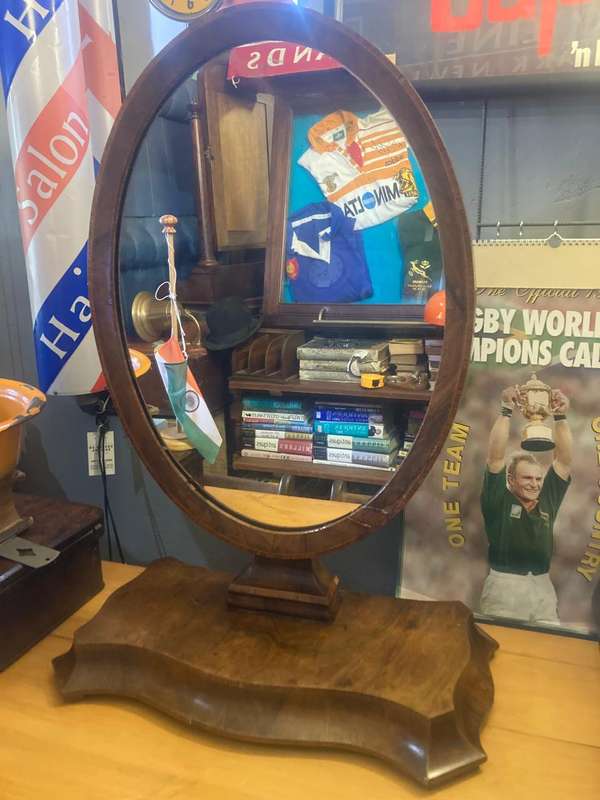 Beautiful Flame Mahogany Shaving Mirror ( 81 x 58 x 31 cm )