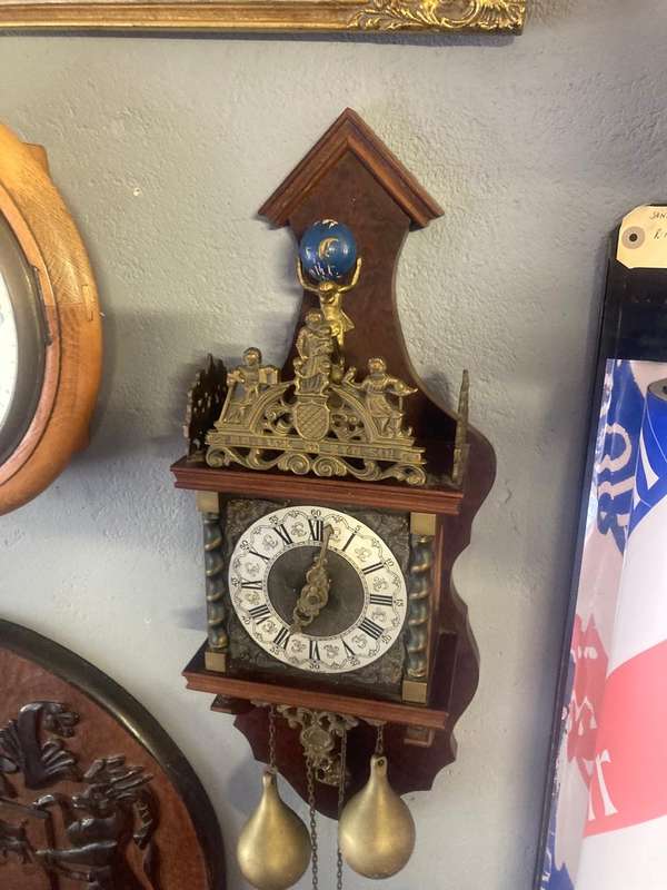 Dutch Zwaanse Clock ( 63 cm )