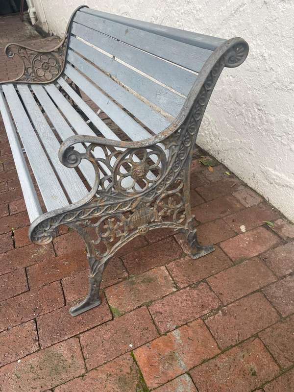 Victorian Cast Iron Gardenbench ( 127 x 72 x 56 cm )