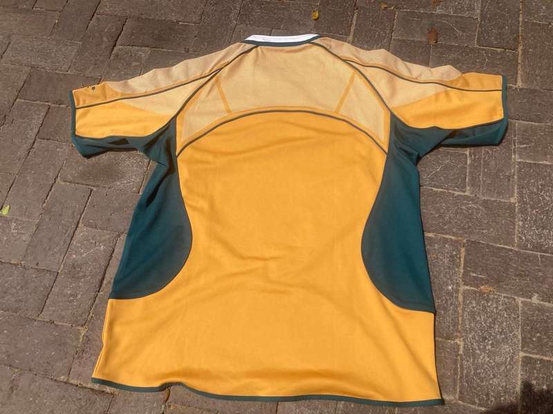 Rugby: Australian Worldcup Players Issue Jersey 2007