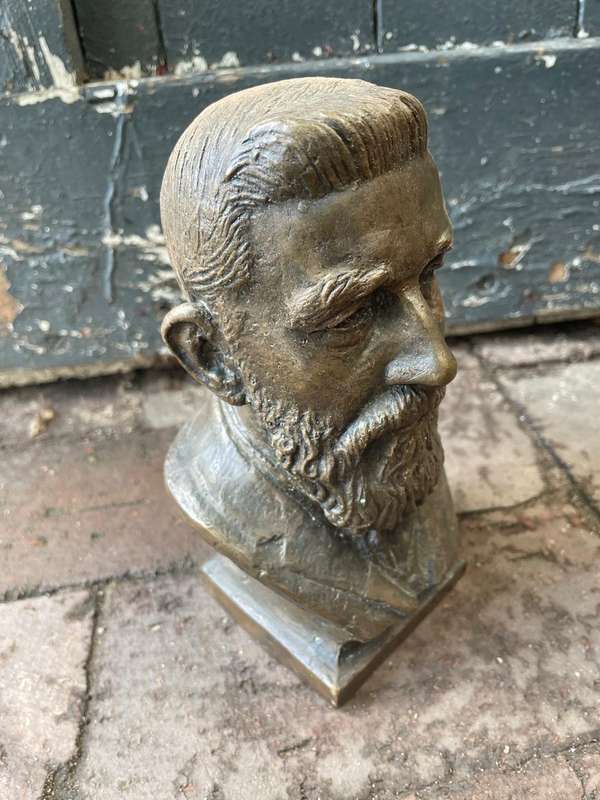 Boer War:Bronze Bust of Genl. De Wet ( Coert Steynberg) 18 cm