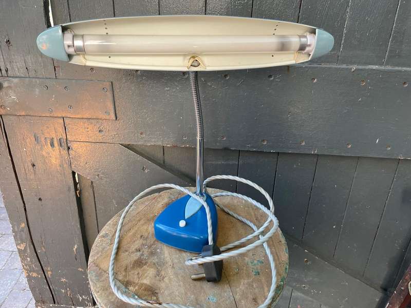 Midcentury Matshusita ( Japan ) Fluorescent Desk LampDesk Lamp