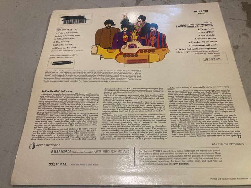 LP: Yellow Submarine . The Beatles