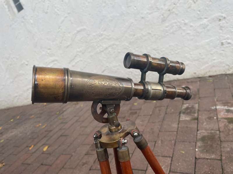 Vintage Telescope ( Kelvin & Hughes) London 1915