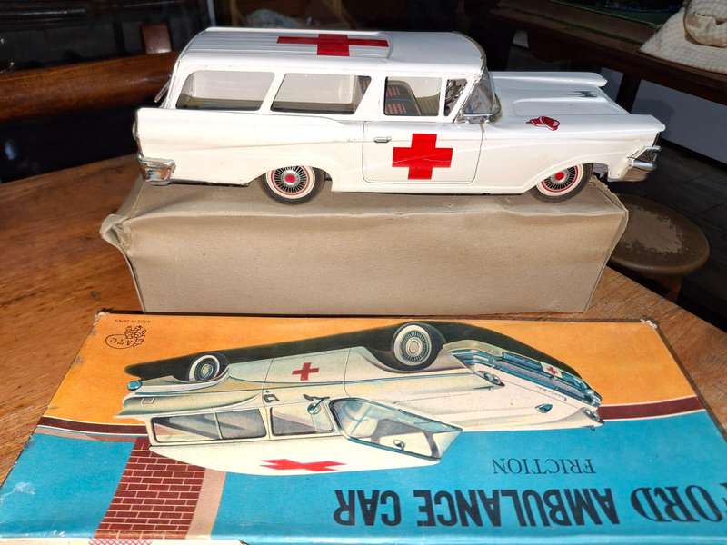 Rare Tinplate Ford Ambulans in original box