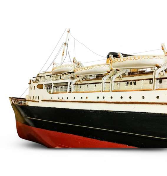 Huge Vintage Cruise Ship with Remote ( 145 x 50 x 22 cm )