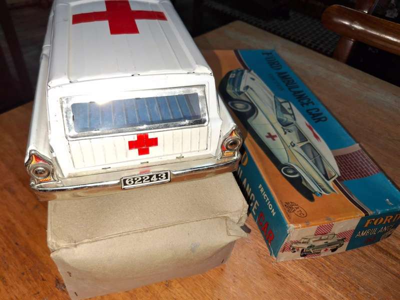 Rare Tinplate Ford Ambulans in original box