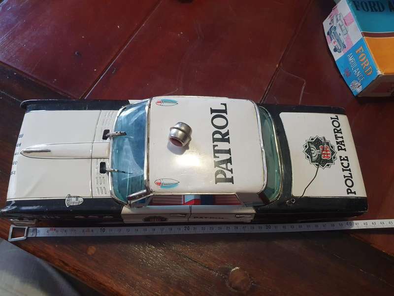 Rare Tinplate Japanese Buick Policecar in original box