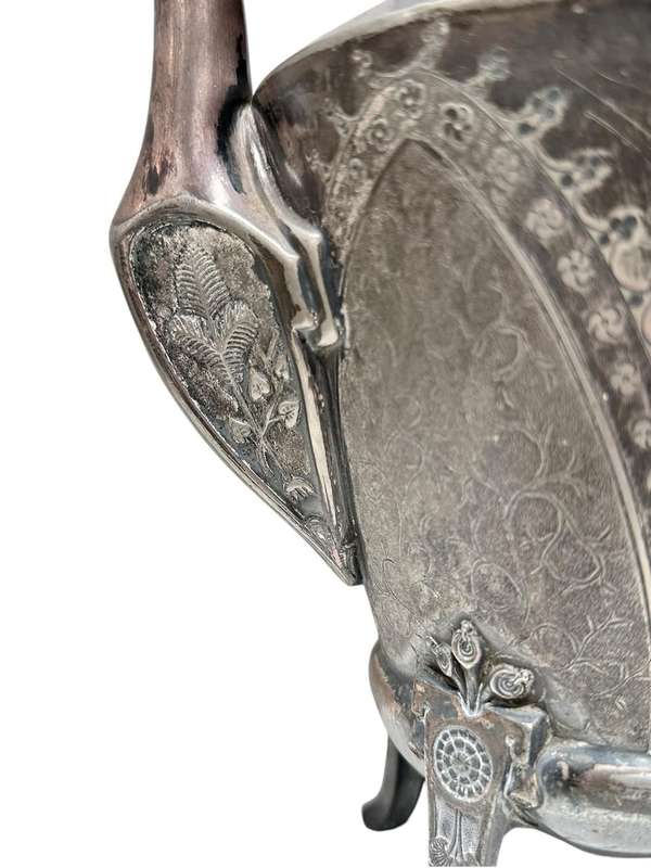 Rare Read and Barton Silverplated Tea/Cofffeepot set. Circa 1873