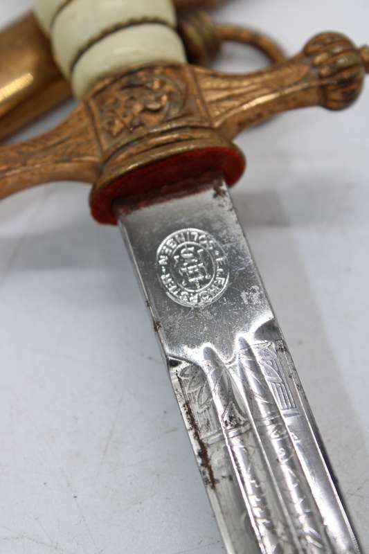 WW11 German Kriegsmarine Officers Dagger