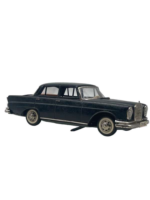 Japanes Tinplate Mercedes Benz ( 30 cm )
