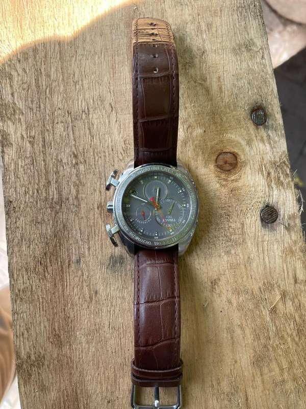 Beautiful Tissot Mens Wristwatch ( Working)