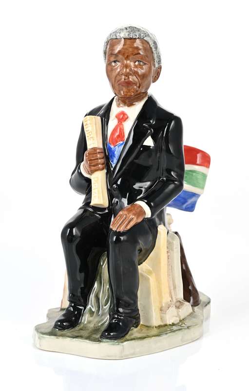 Kevin Francis Toby Jug Limited Editiom of Nelson Mandela by Andy Moss , 114/250 . ( 23 cm high )