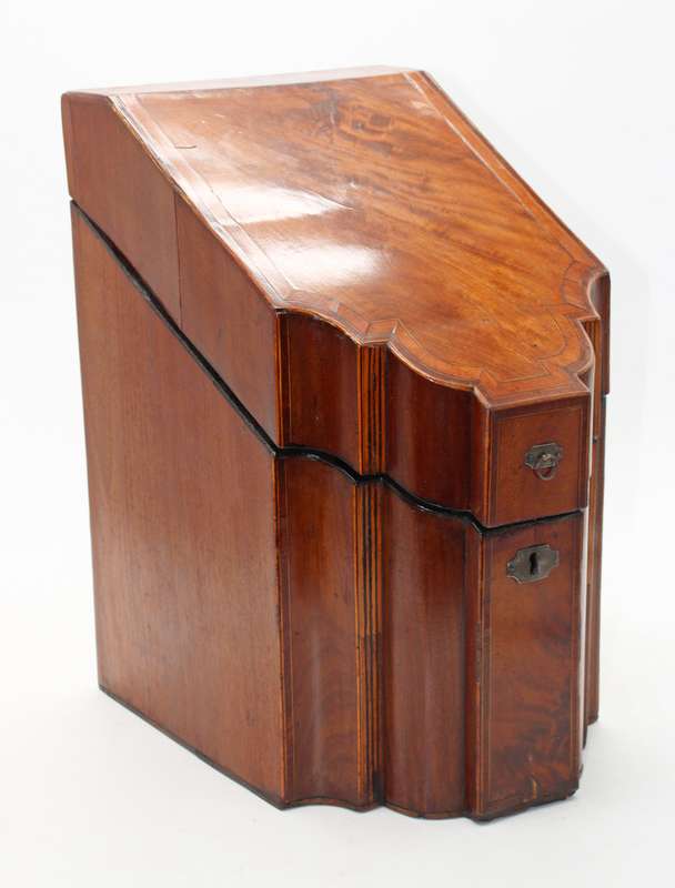 George 111 Flame Mahogany with Satinwood Inlay Serpentine Front Knife Box ( 38 x 22 x 30 cm )