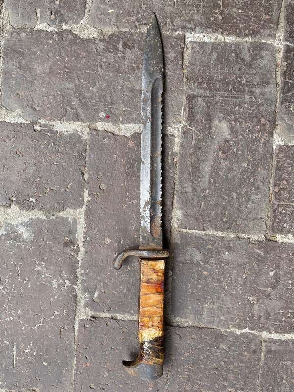 German WW1 Sawback Bayonet