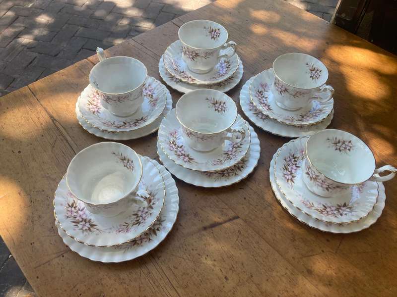 Royal Albert Springsong 6 Trios