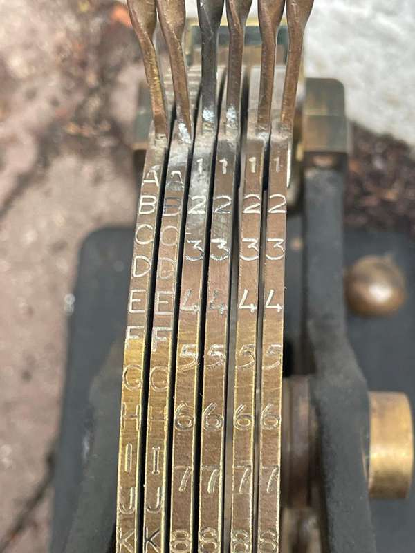 Cast Iron and Brass Laundry Markong Machine A&C Jenner( 34 x 31 x 17 cm ) circa 1922