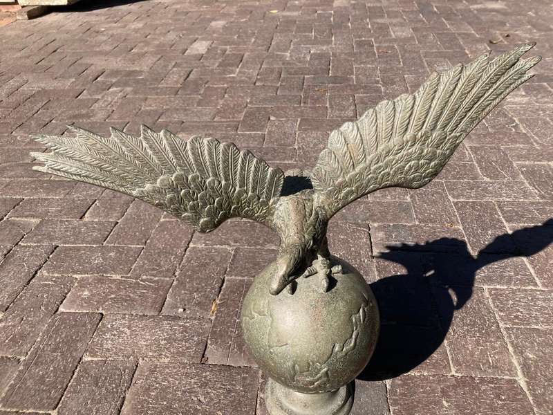 Rare Huge Bronze Eagle on a Globe ( 50 x 50cm )
