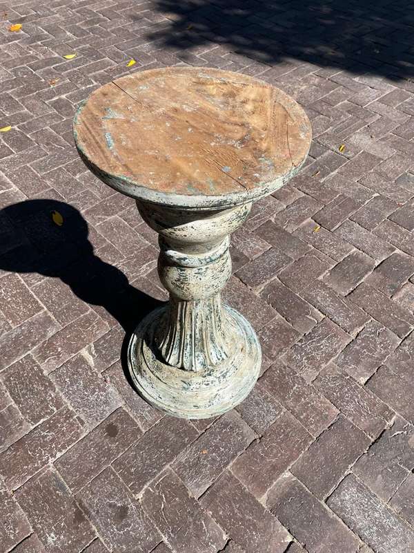 Vintage Wooden Stand (72 x 37 x 37 cm )